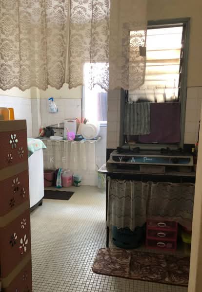 Apartment for Sale at Tulip Apartment - Keith Yap - Kitchen - PropertyGuru.com.my