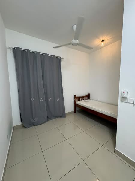 Kondominium untuk Disewa di Topaz Residence - Maya Myra - Bedroom - PropertyGuru.com.my