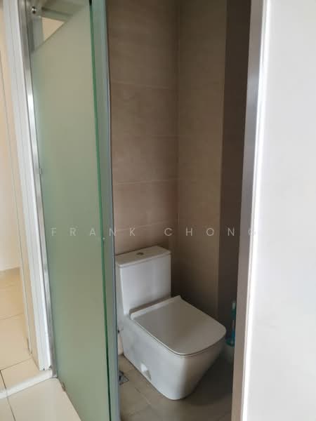 Shop / Office untuk Disewa di Desa Parkcity (Kuala Lumpur) - Frank Chong - Bathroom - PropertyGuru.com.my