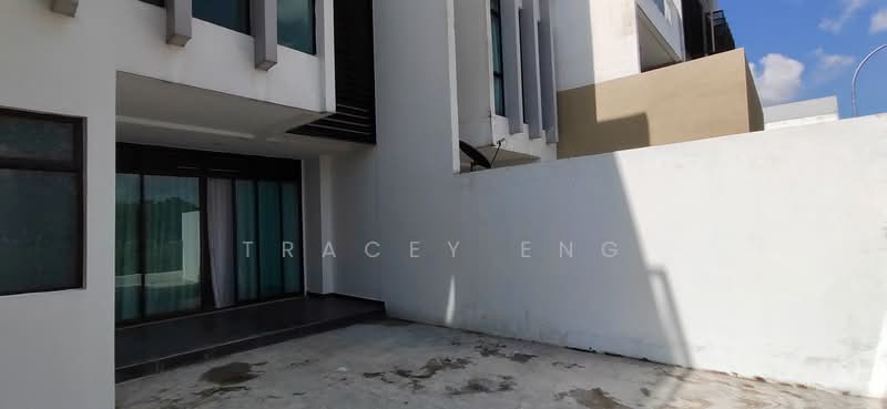 Condominium for Sale at Residensi Ledang - Tracey Eng - Exterior Private Terrace - PropertyGuru.com.my