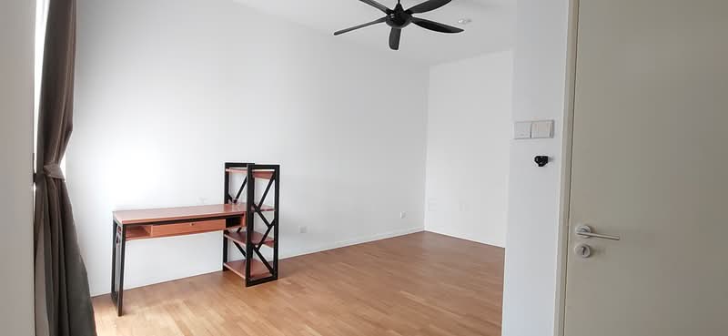 Condominium for Sale at Residensi Ledang - Tracey Eng - 2nd Bedroom - PropertyGuru.com.my