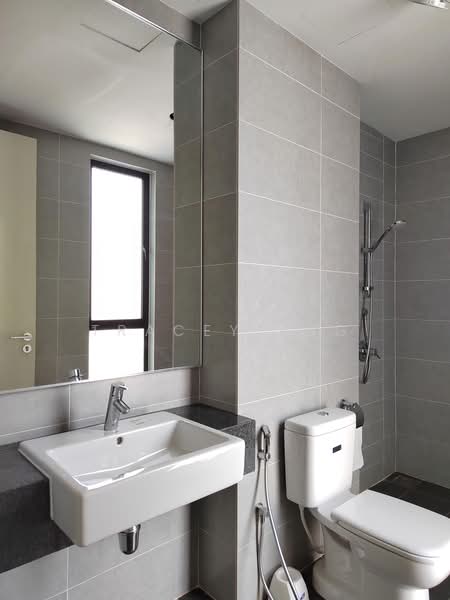 Condominium for Sale at Residensi Ledang - Tracey Eng - 2nd Bathroom - PropertyGuru.com.my