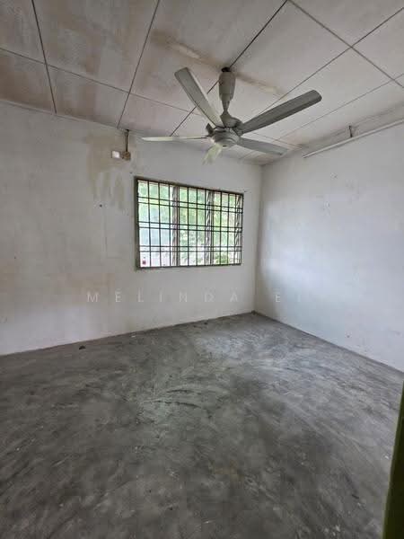 2-storey Terraced House for Sale in Taman Molek (Johor Bahru) - Melinda Ee - Interior - PropertyGuru.com.my