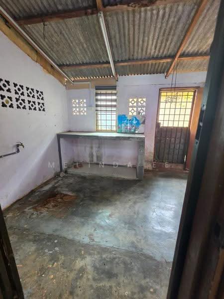 2-storey Terraced House for Sale in Taman Molek (Johor Bahru) - Melinda Ee - Interior - PropertyGuru.com.my