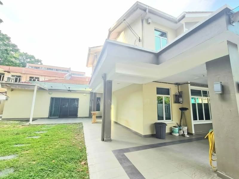 2-storey Terraced House for Sale in TAMAN PUCHONG UTAMA (Puchong) - Evan Goh - Exterior - PropertyGuru.com.my