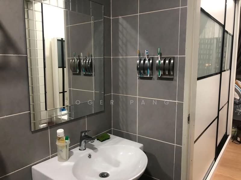Service Residence for Sale at Savanna Executive Suite @ Southville City - Roger Pang - Bathroom - PropertyGuru.com.my