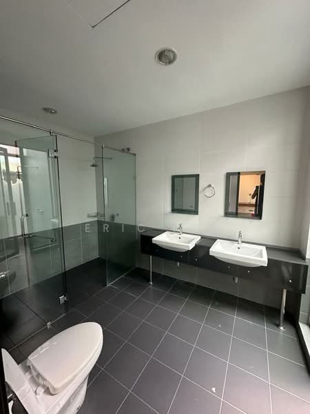 Rumah Teres untuk Dijual di Prima Selayang (Selayang) - Eric Per - Bathroom - PropertyGuru.com.my