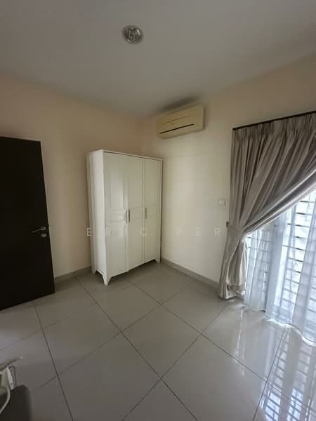 Rumah Teres untuk Dijual di Prima Selayang (Selayang) - Eric Per - Bedroom - PropertyGuru.com.my