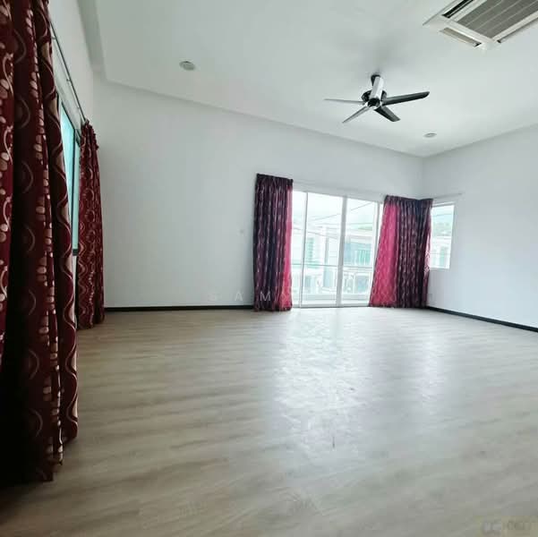 Semi-Detached House for Sale in Ipoh (Perak) - Sam . - Living Room - PropertyGuru.com.my