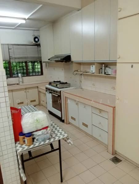 Rumah Teres 2-Tingkat untuk Dijual di SS19 (Subang Jaya) - Nor Azhar Azlan - Kitchen - PropertyGuru.com.my