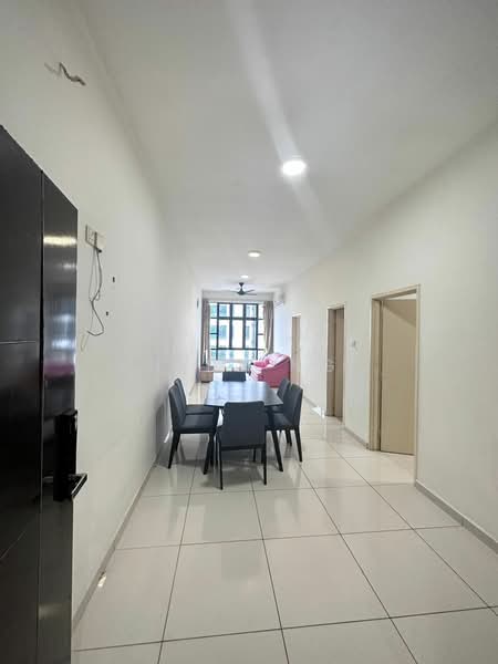 Kediaman Servis untuk Dijual di D'Summit Residences - Inez Ng - Corridor - PropertyGuru.com.my
