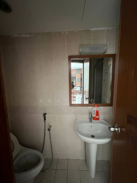 Service Residence for Sale at 38 Bidara Condominium - Ann Ong - Bathroom - PropertyGuru.com.my