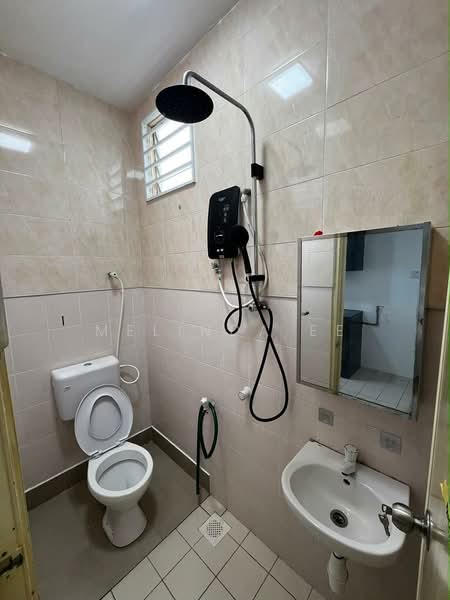 2-storey Terraced House for Sale in Taman Setia Indah (Tebrau) - Melinda Ee - Bathroom - PropertyGuru.com.my