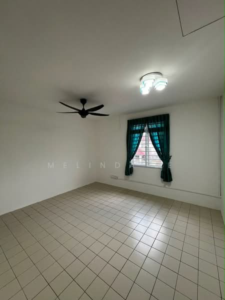2-storey Terraced House for Sale in Taman Setia Indah (Tebrau) - Melinda Ee - Living Room - PropertyGuru.com.my