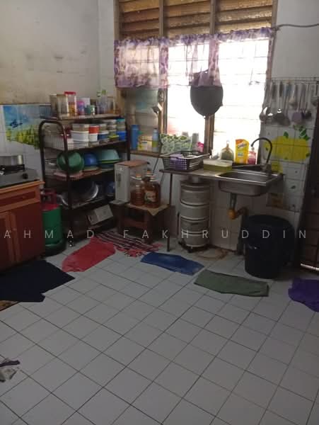 Rumah Teres 2-Tingkat untuk Dijual di Taman Nusa Perintis (Iskandar Puteri (Nusajaya)) - Ahmad Fakhruddin - Kitchen - PropertyGuru.com.my