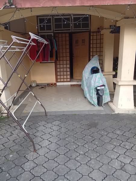 Rumah Teres 2-Tingkat untuk Dijual di Taman Nusa Perintis (Iskandar Puteri (Nusajaya)) - Ahmad Fakhruddin - Exterior - PropertyGuru.com.my