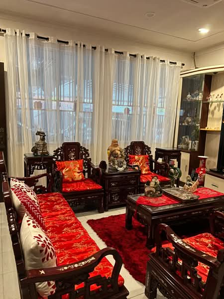 Semi-Detached House for Sale in Taman Green Lane (Jelutong) - A Ee Ee - Living Room - PropertyGuru.com.my
