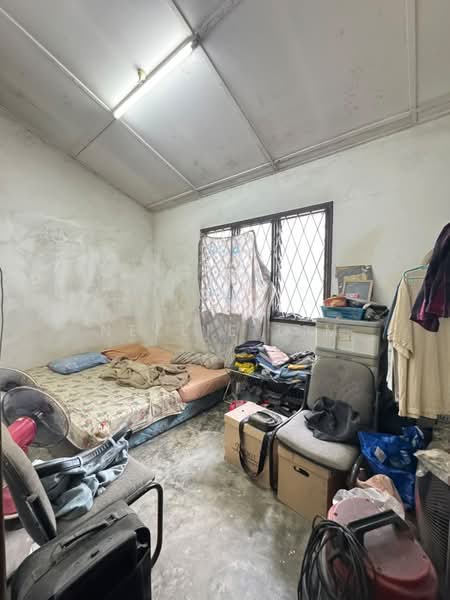 2-storey Terraced House for Sale in Taman Desa Cemerlang (Ulu Tiram) - Nellie Lim - Bedroom - PropertyGuru.com.my