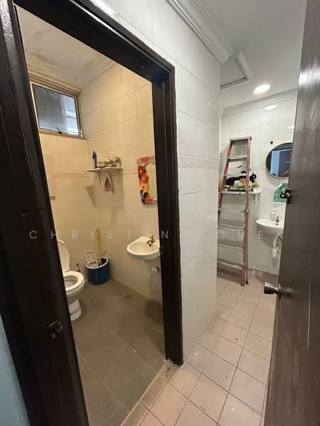 Shop for Rent in Bangsar (Kuala Lumpur) - Christine Quek - Bathroom - PropertyGuru.com.my