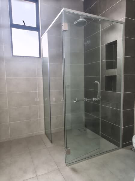Rumah Kluster untuk Dijual di Setia Eco Gardens (Gelang Patah) - Myra loh - Bathroom - PropertyGuru.com.my