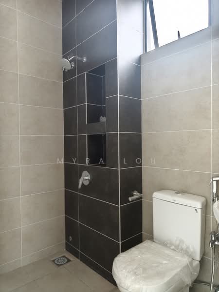 Rumah Kluster untuk Dijual di Setia Eco Gardens (Gelang Patah) - Myra loh - Bathroom - PropertyGuru.com.my