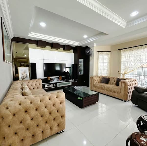 Rumah Teres 2-Tingkat untuk Dijual di Taman Ipoh Permai (Ipoh) - Sam . - Living Room - PropertyGuru.com.my