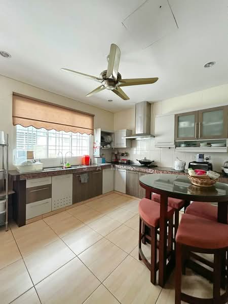 Rumah Teres 2-Tingkat untuk Dijual di Taman Ipoh Permai (Ipoh) - Sam . - Kitchen - PropertyGuru.com.my