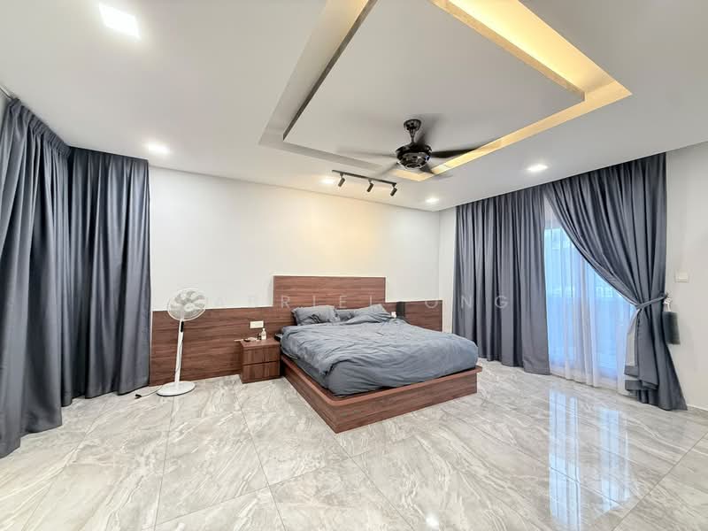 Semi-Detached House for Sale in Taman Pelangi (Johor Bahru) - Gabriel Ong - Bedroom - PropertyGuru.com.my