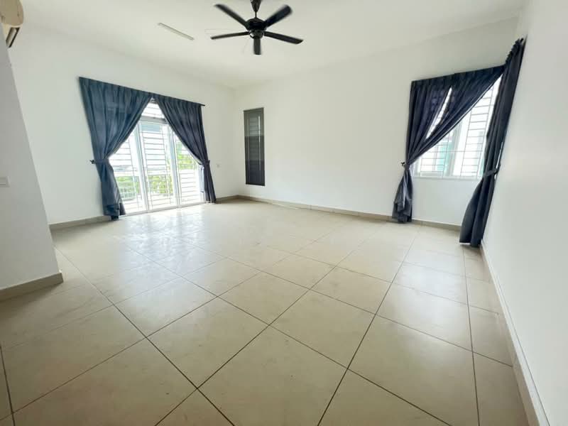 Semi-Detached House for Sale in Taman Nusa Bestari (Iskandar Puteri (Nusajaya)) - Bevis Liew - Living Room - PropertyGuru.com.my