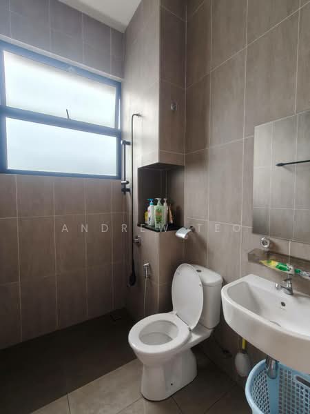 Rumah Kluster untuk Dijual di Taman Desa Tebrau (Tebrau) - Andrew Teo - Bathroom - PropertyGuru.com.my