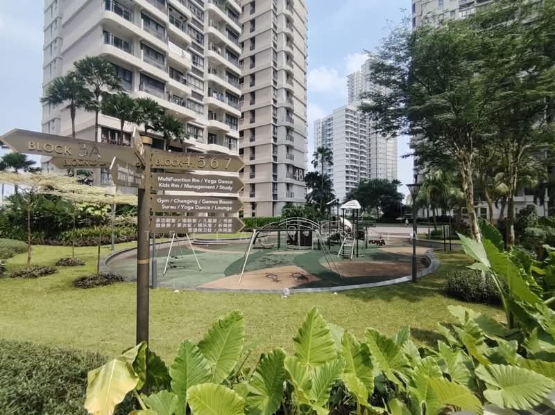Condominium for Rent at Bay Point @ Country Garden Danga Bay - Stella Narita - Exterior - PropertyGuru.com.my