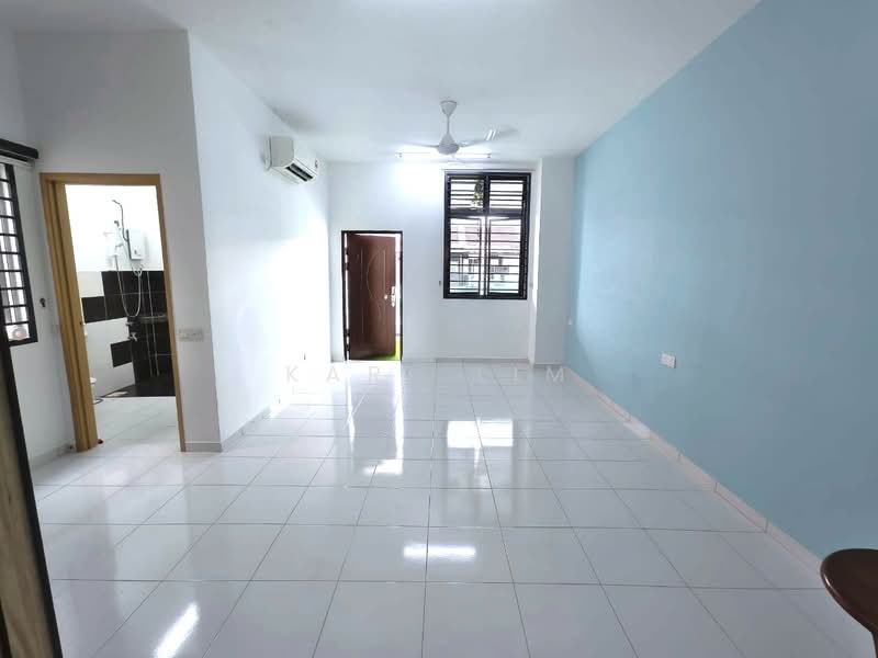 2-storey Terraced House for Sale in Setia Tropika (Johor Bahru) - Karl Lim - Living Room - PropertyGuru.com.my