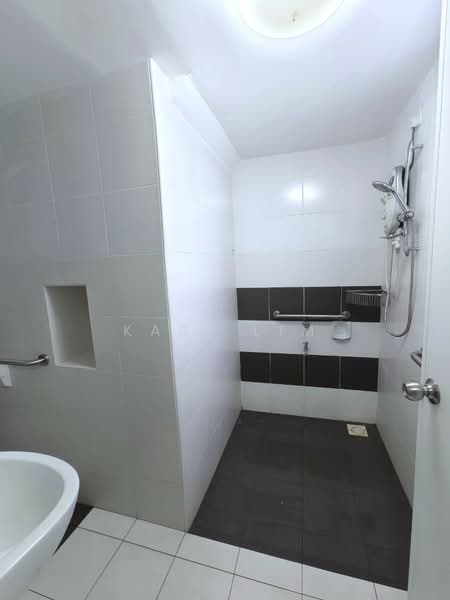 2-storey Terraced House for Sale in Setia Tropika (Johor Bahru) - Karl Lim - Bathroom - PropertyGuru.com.my