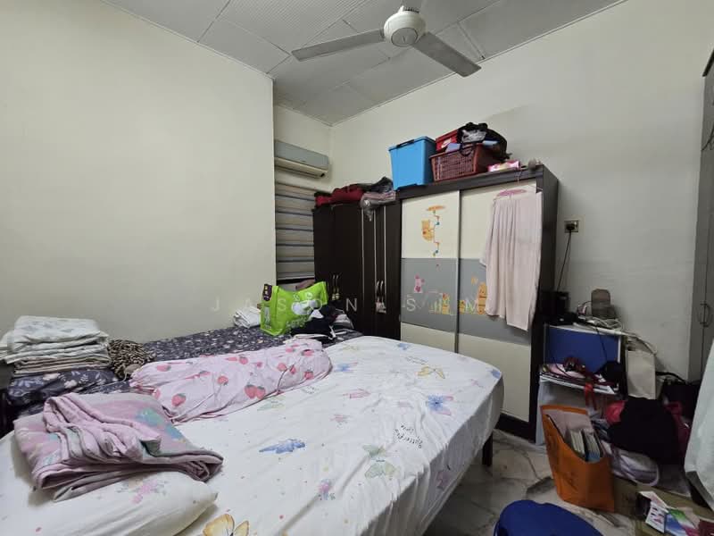 1-storey Terraced House for Sale in Taman Skudai Baru (Skudai) - Jason Sim - Bedroom - PropertyGuru.com.my