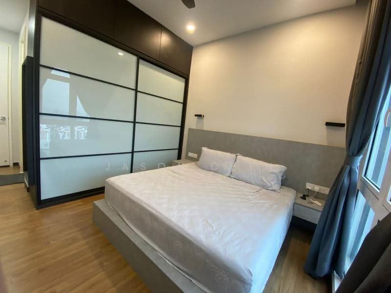 Kediaman Servis untuk Dijual di Eco Sky - Jason Chen - Bedroom - PropertyGuru.com.my