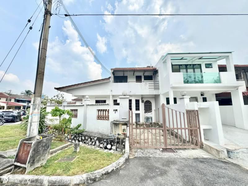 Rumah Teres 2-Tingkat untuk Dijual di SS19 (Subang Jaya) - Nor Azhar Azlan - Exterior - PropertyGuru.com.my
