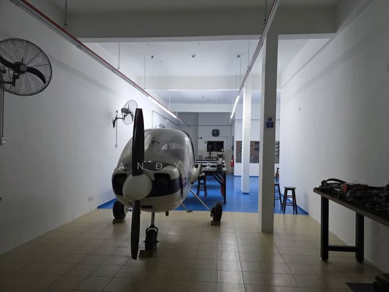 Shop / Office untuk Disewa di Denai Alam (Shah Alam) - Andy Riki - Interior - PropertyGuru.com.my
