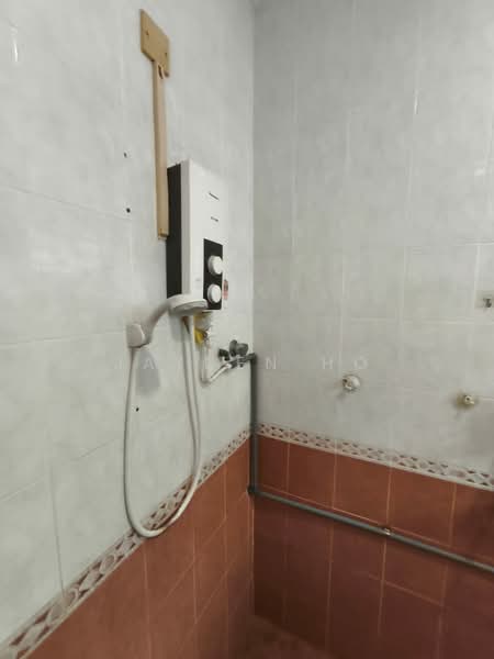 Bungalow House untuk Disewa di Taman Paramount (Petaling Jaya) - Jayden Ho - Bathroom - PropertyGuru.com.my