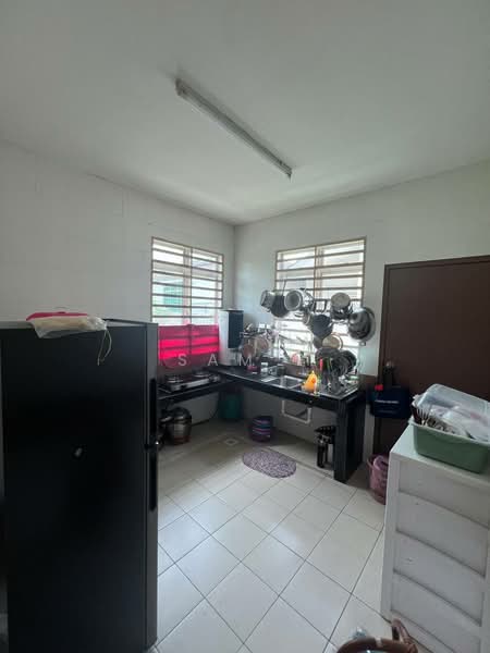 Semi-Detached House for Sale in Chemor (Perak) - Sam . - Kitchen - PropertyGuru.com.my