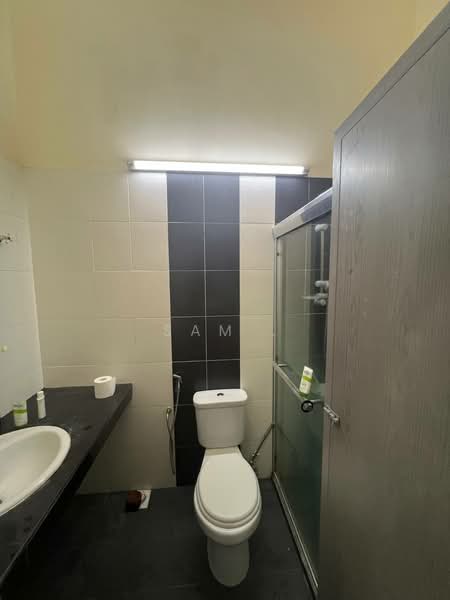 Semi-Detached House for Sale in Chemor (Perak) - Sam . - Bathroom - PropertyGuru.com.my