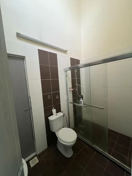 Semi-Detached House for Sale in Chemor (Perak) - Sam . - Bathroom - PropertyGuru.com.my