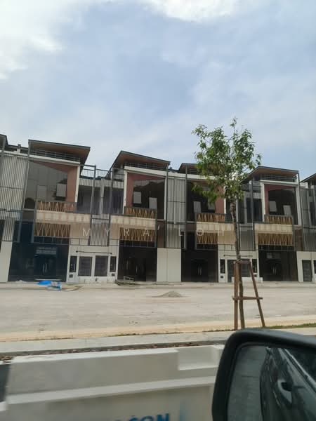 Shop / Office for Rent in Bukit Indah 2 (Iskandar Puteri (Nusajaya)) - Myra loh - Exterior - PropertyGuru.com.my