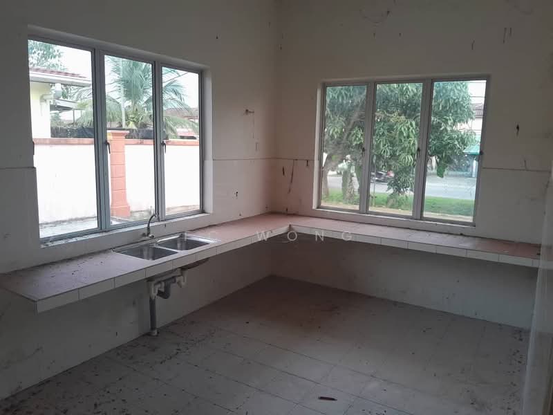 Bungalow House for Sale in Temerloh (Pahang) - FC Wong - Kitchen - PropertyGuru.com.my