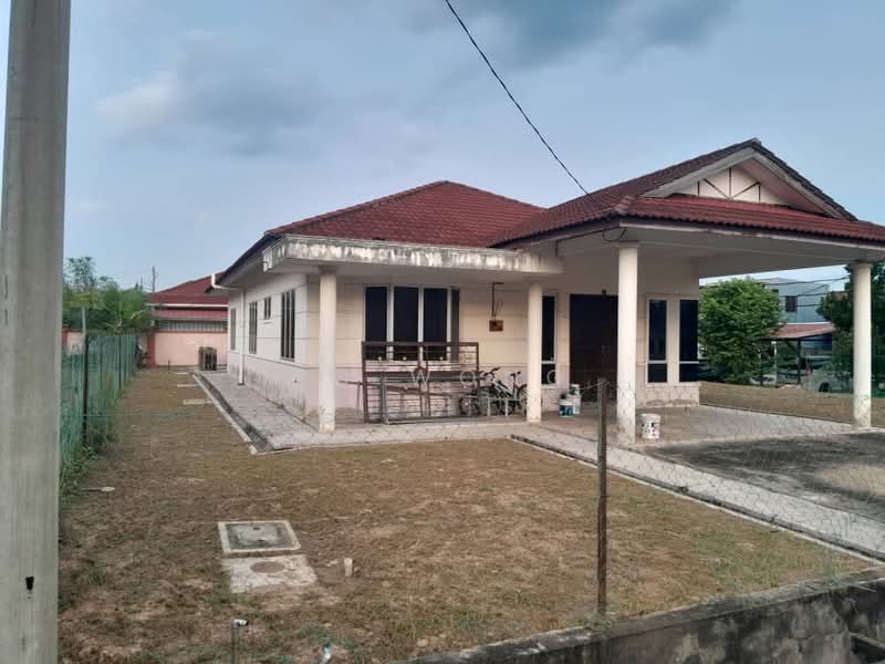 Bungalow House for Sale in Temerloh (Pahang) - FC Wong - Exterior - PropertyGuru.com.my
