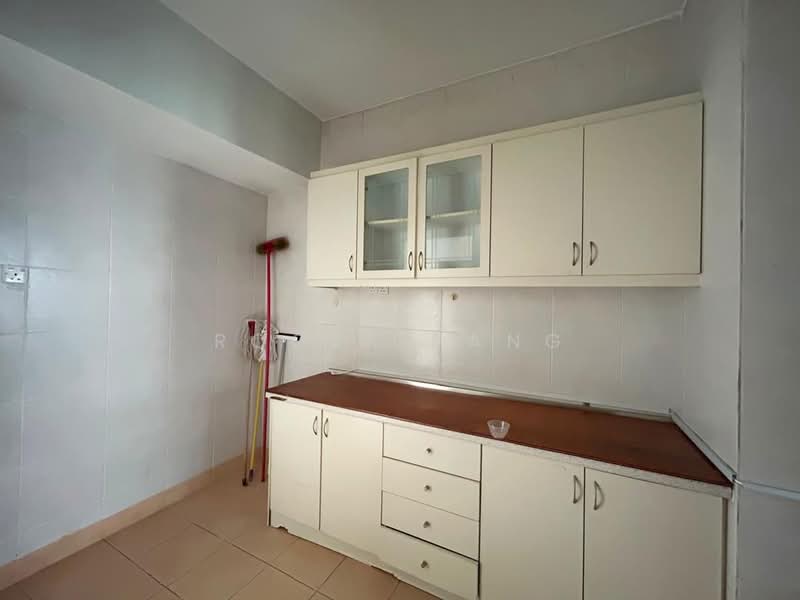 Rumah Teres 2-Tingkat untuk Dijual di Cheras (Selangor) - Roger Pang - Kitchen - PropertyGuru.com.my