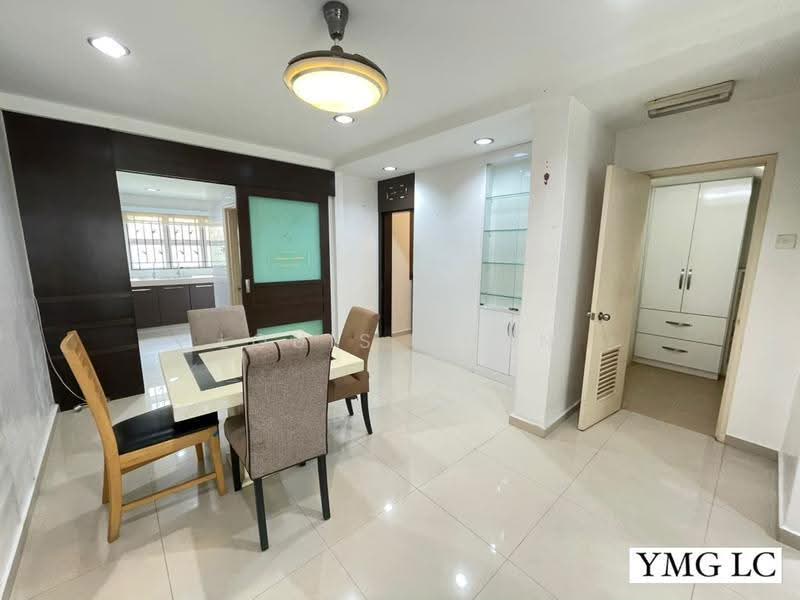 2-storey Terraced House for Rent in Bandar Botanic (Klang) - Louis Chan - Dining Room - PropertyGuru.com.my