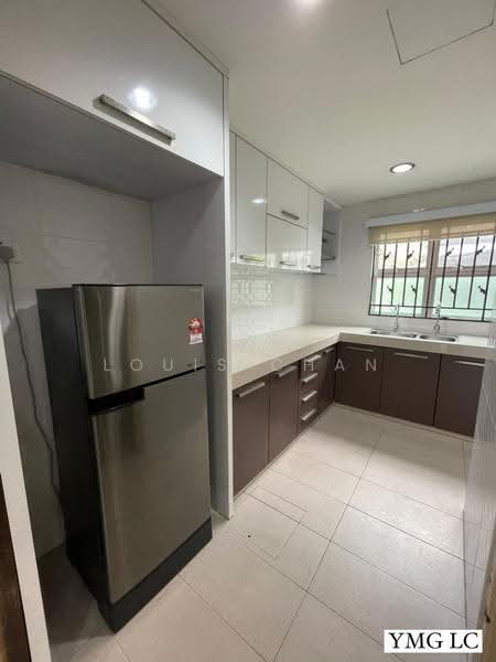 2-storey Terraced House for Rent in Bandar Botanic (Klang) - Louis Chan - Kitchen - PropertyGuru.com.my