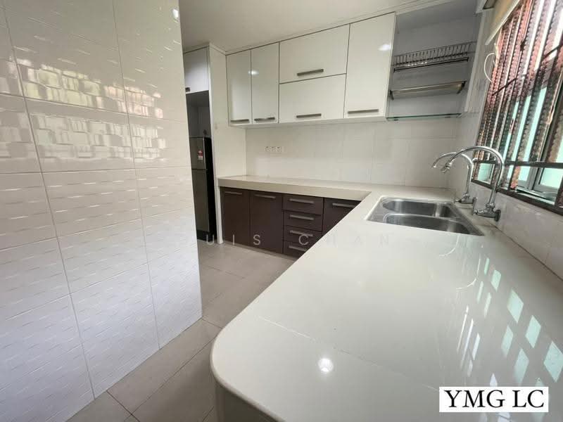 2-storey Terraced House for Rent in Bandar Botanic (Klang) - Louis Chan - Kitchen - PropertyGuru.com.my