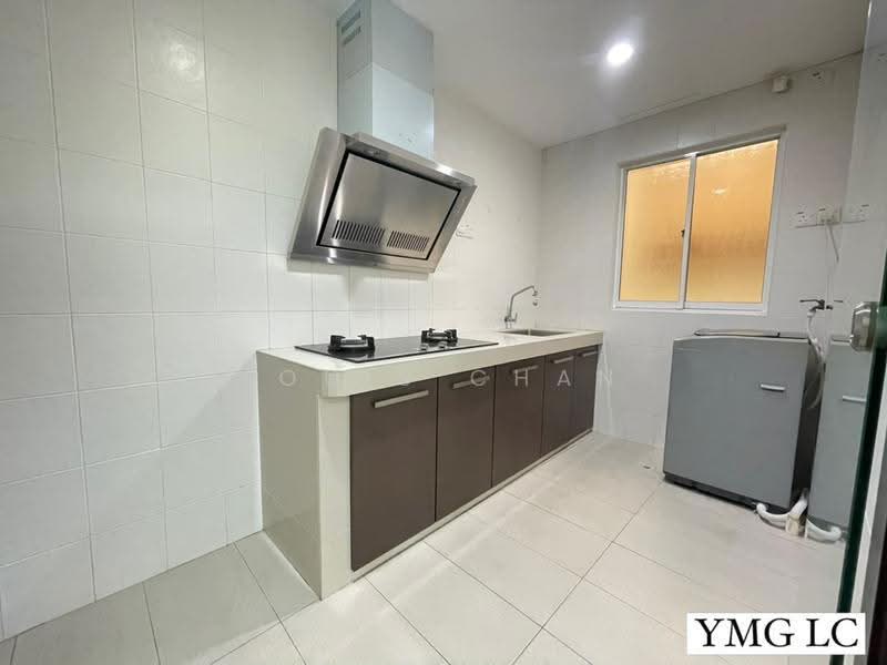 2-storey Terraced House for Rent in Bandar Botanic (Klang) - Louis Chan - Kitchen - PropertyGuru.com.my