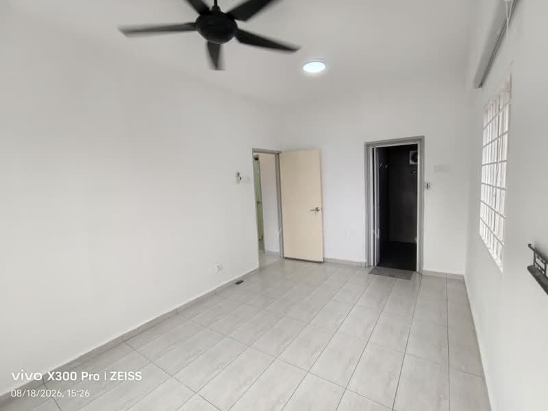 Pangsapuri untuk Disewa di Sri Teratai Apartment - Shally Pun - Interior - PropertyGuru.com.my